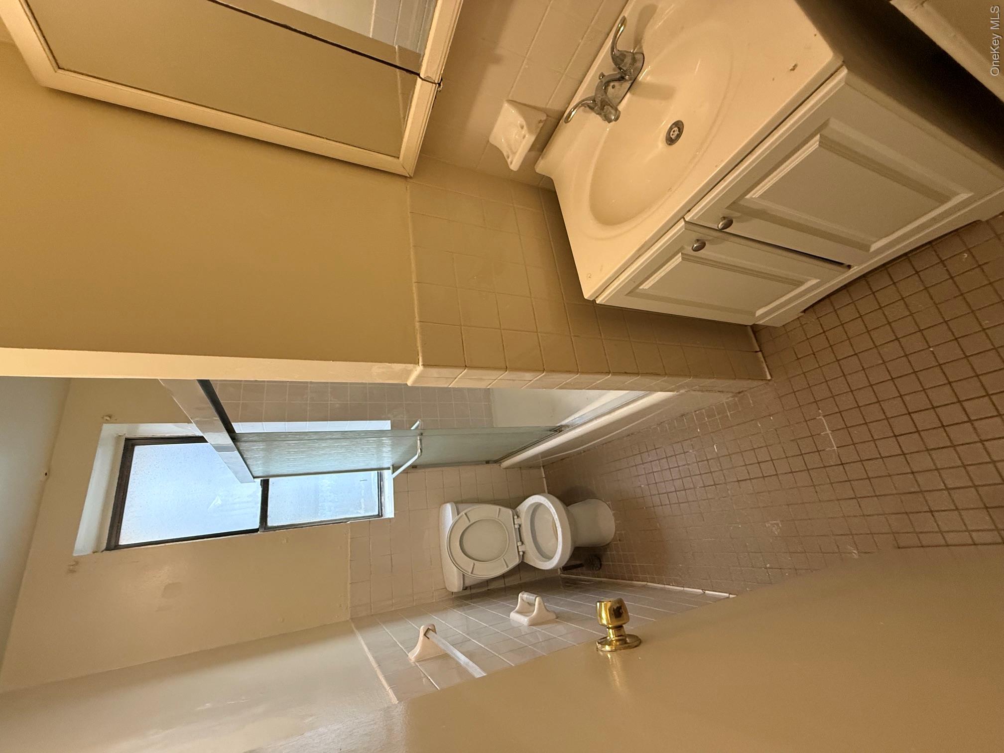 2116 Honeywell Avenue 5 Property Photo 4