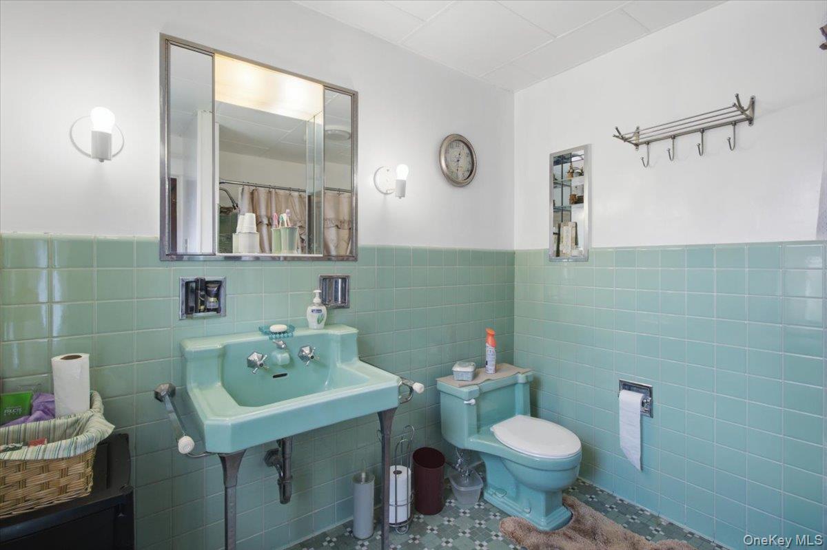 166 Spring Street Property Photo 34