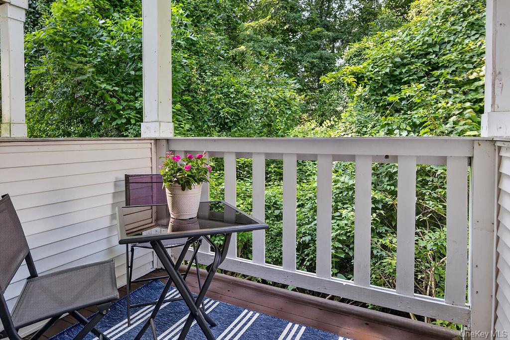 355 Old Tarrytown Road 107 Property Photo 14