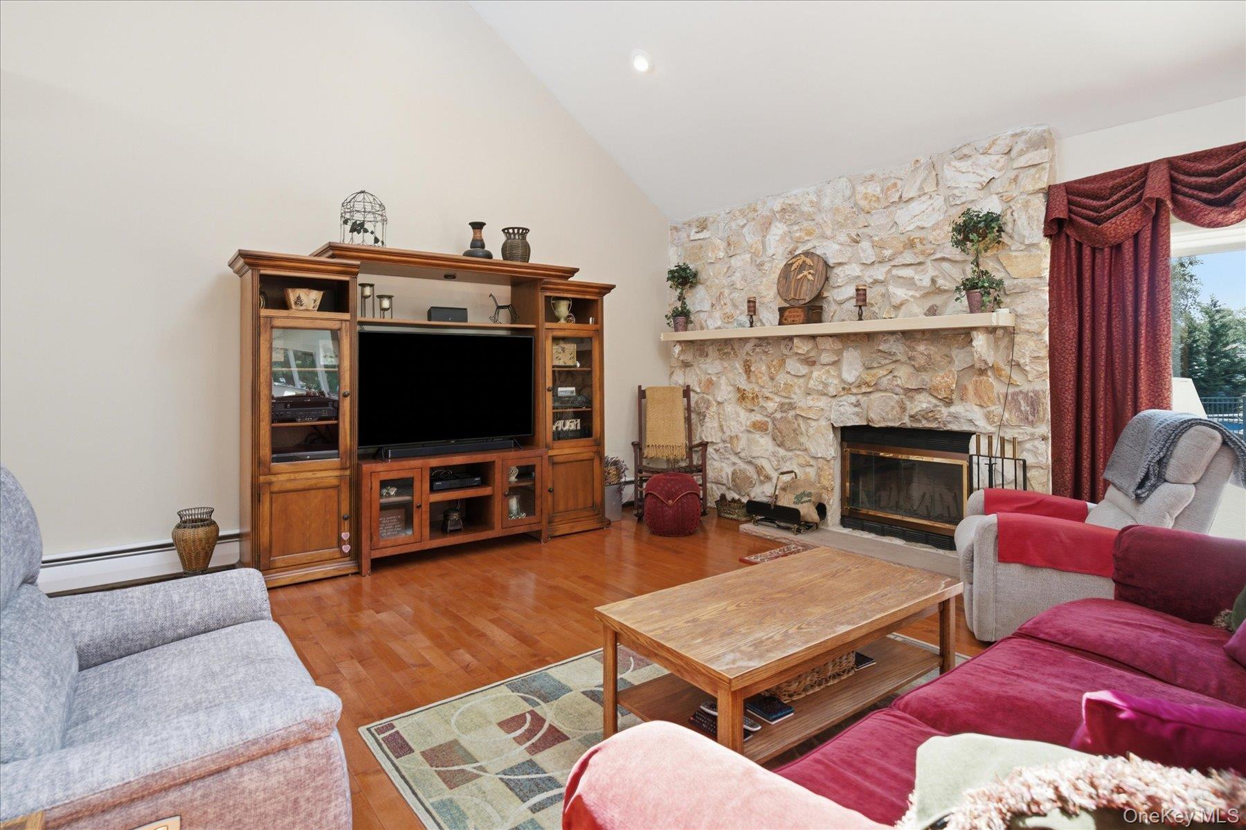 14 Paddock Drive Property Photo 7