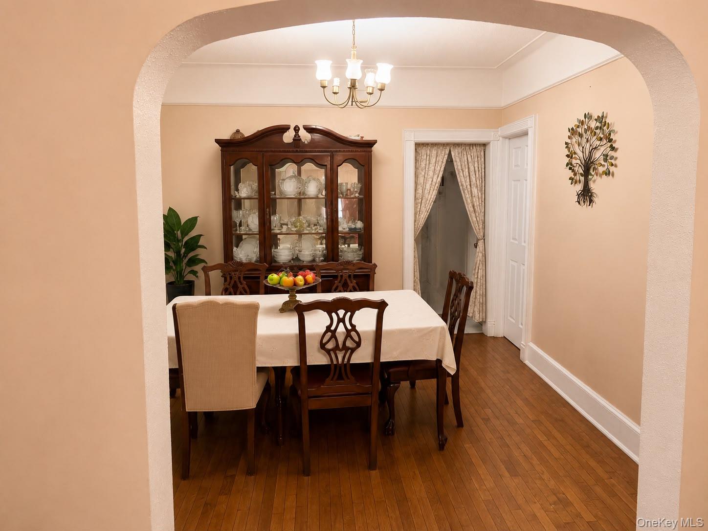 1044 41st Property Photo 27