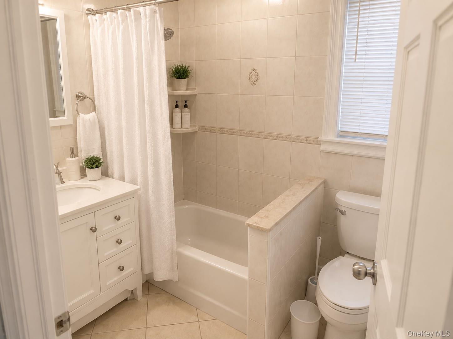 1044 41st Property Photo 38