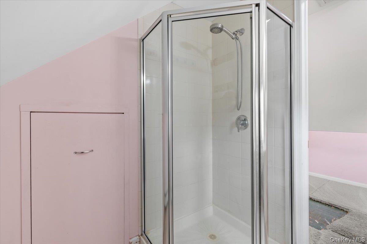 53 12th Street Property Photo 19