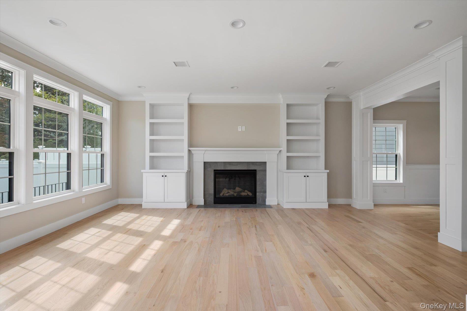 3380 Silverton Avenue Property Photo 4