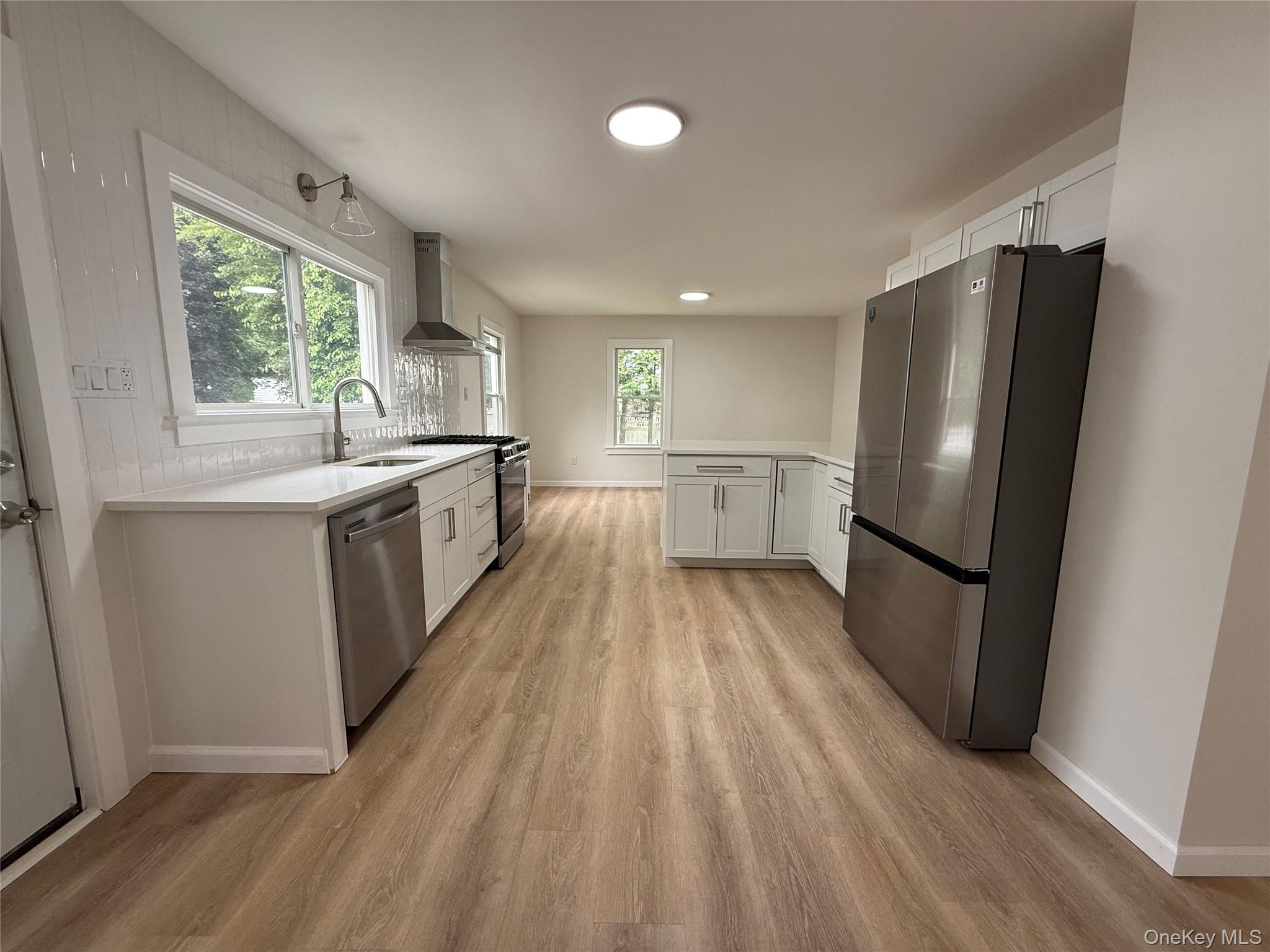 104 N Orange Street Property Photo 6