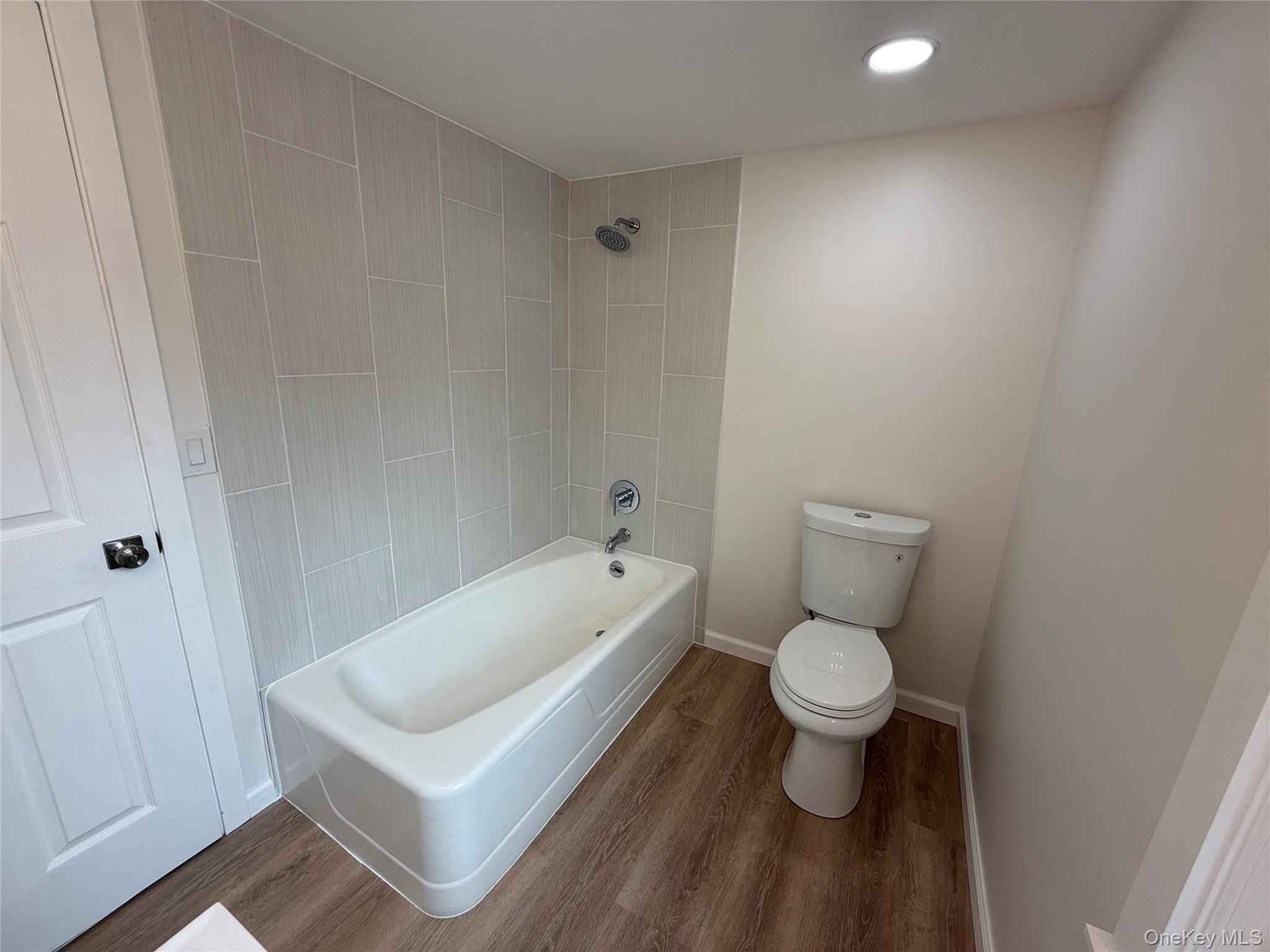 104 N Orange Street Property Photo 28