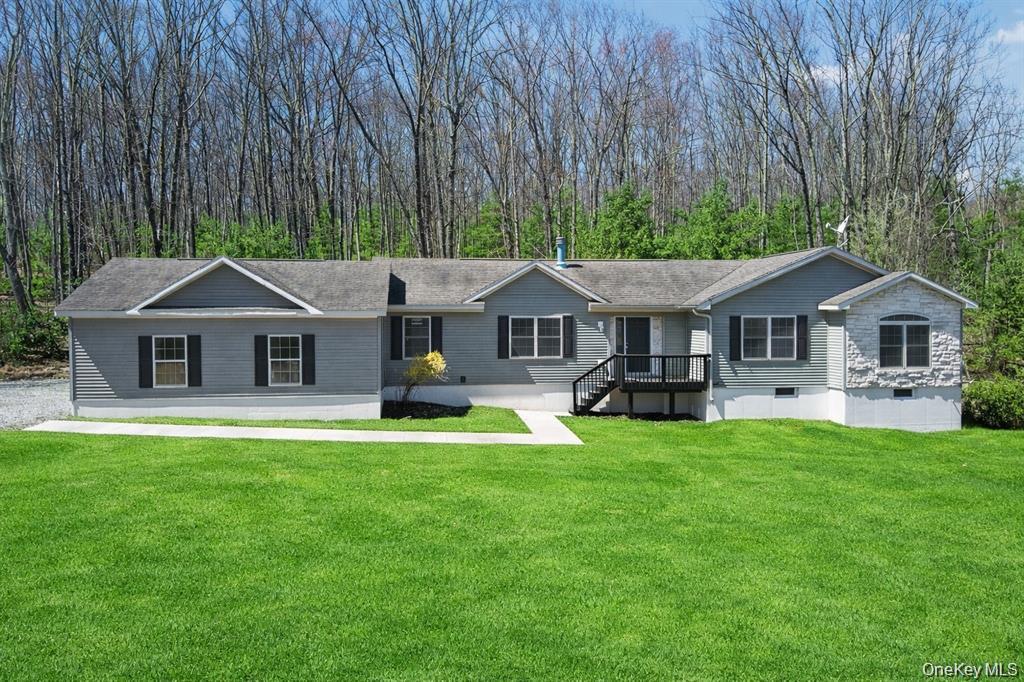 768 Forestburgh Road Property Photo 1