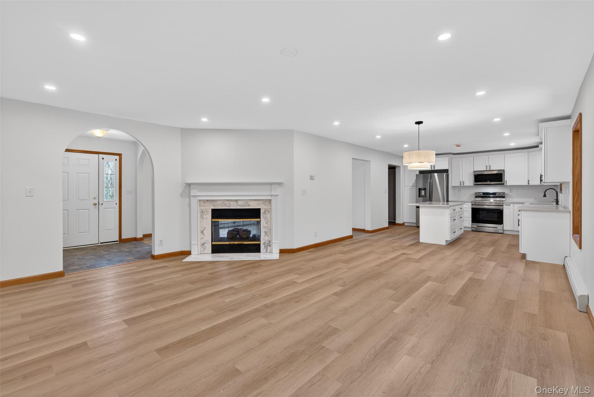 768 Forestburgh Road Property Photo 3