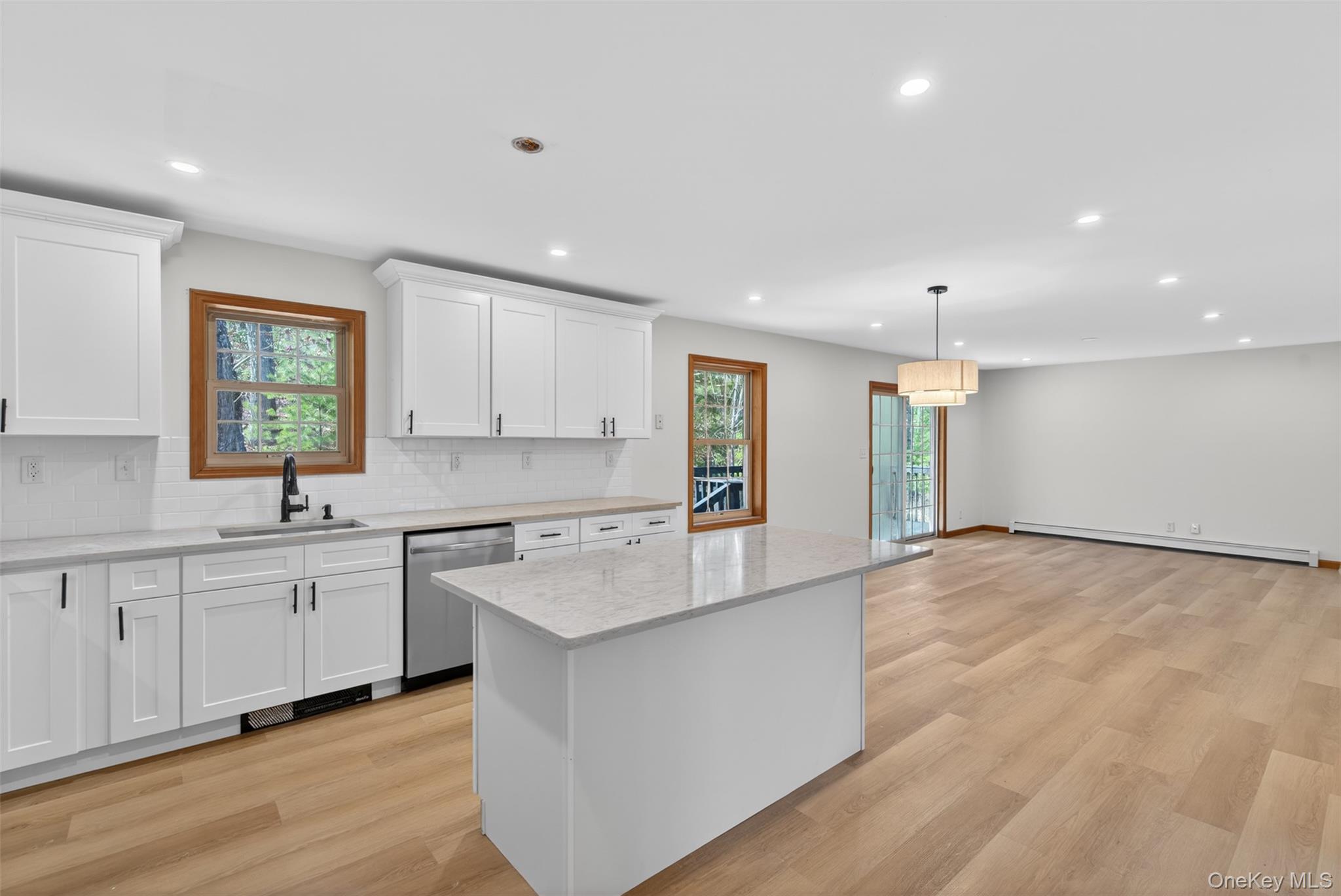 768 Forestburgh Road Property Photo 4