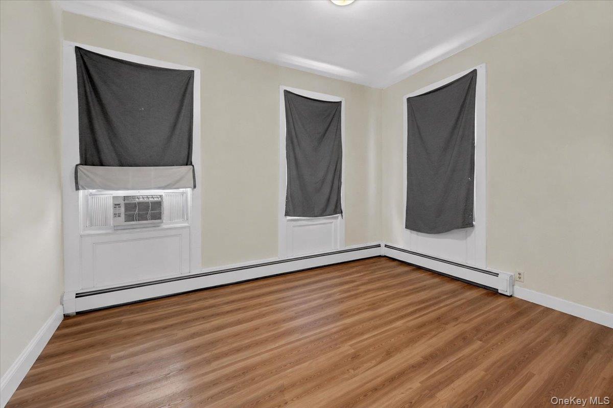 629 South Street Property Photo 9