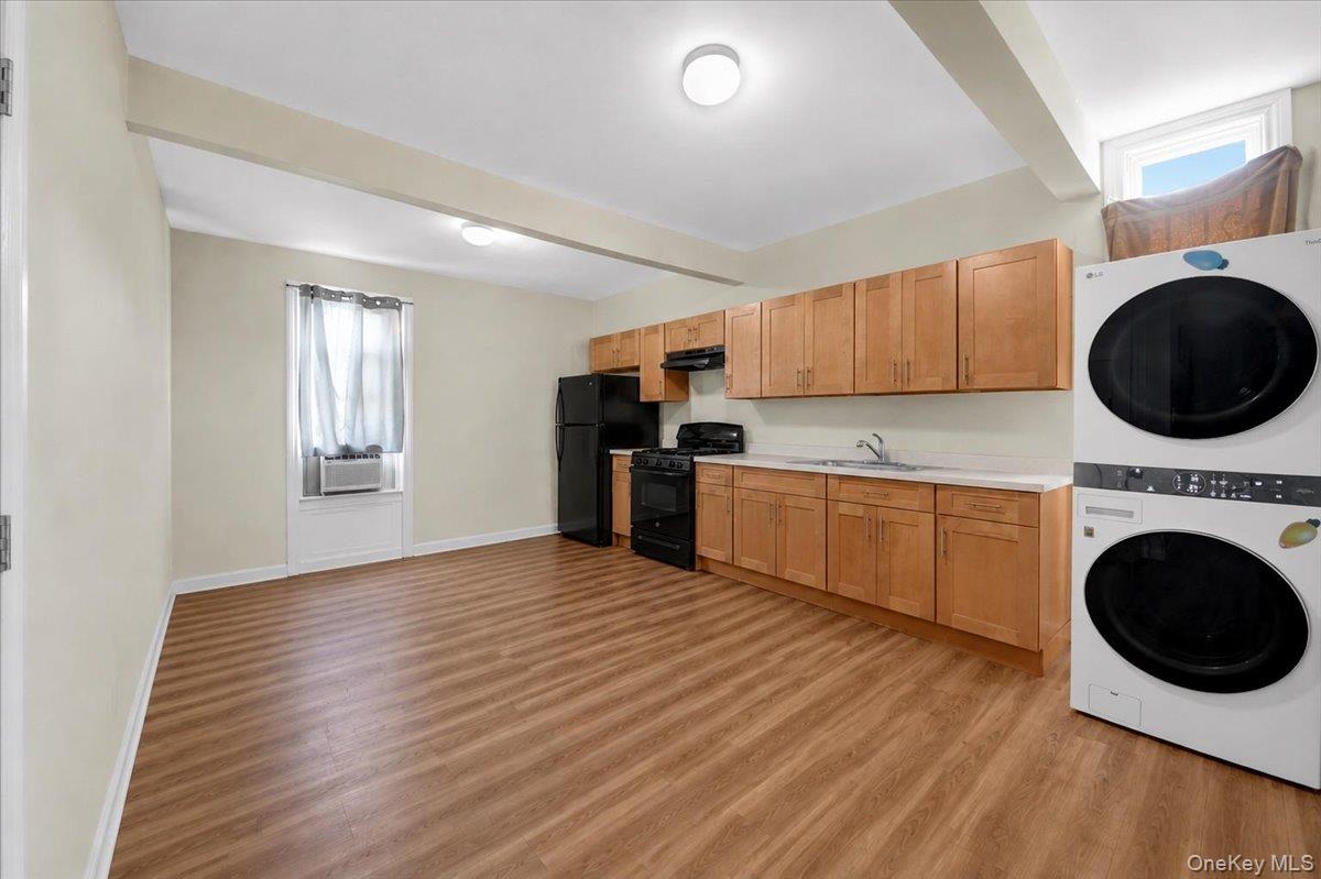 629 South Street Property Photo 14