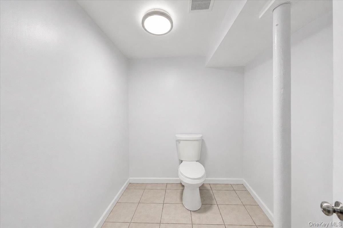 629 South Street Property Photo 19