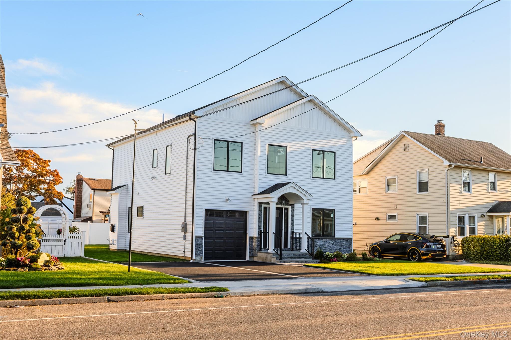 43 Westbury Avenue Property Photo 2
