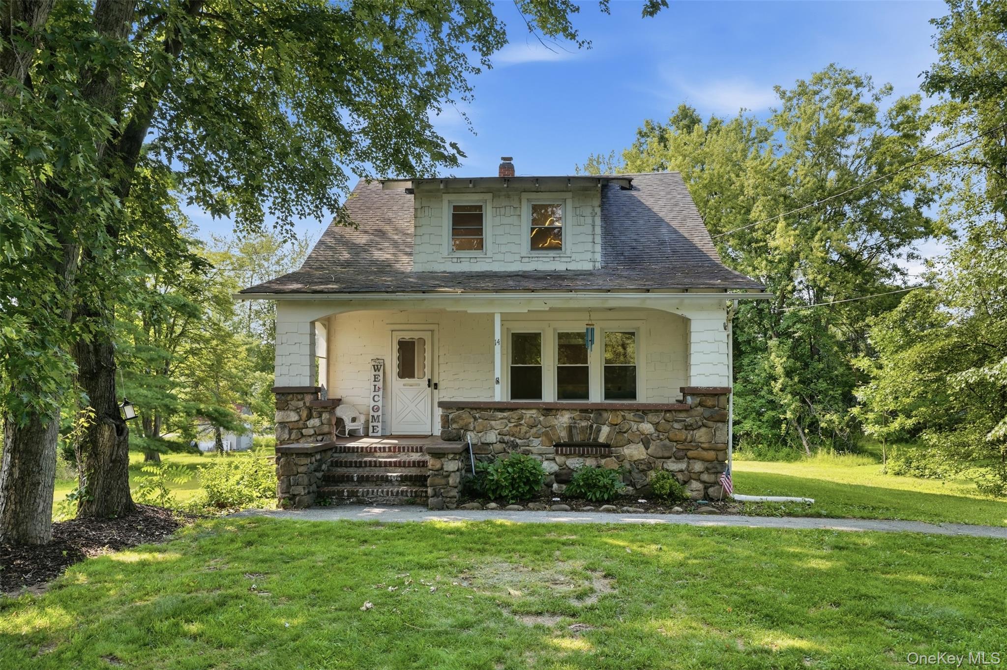 14 Mohin Park Property Photo 1