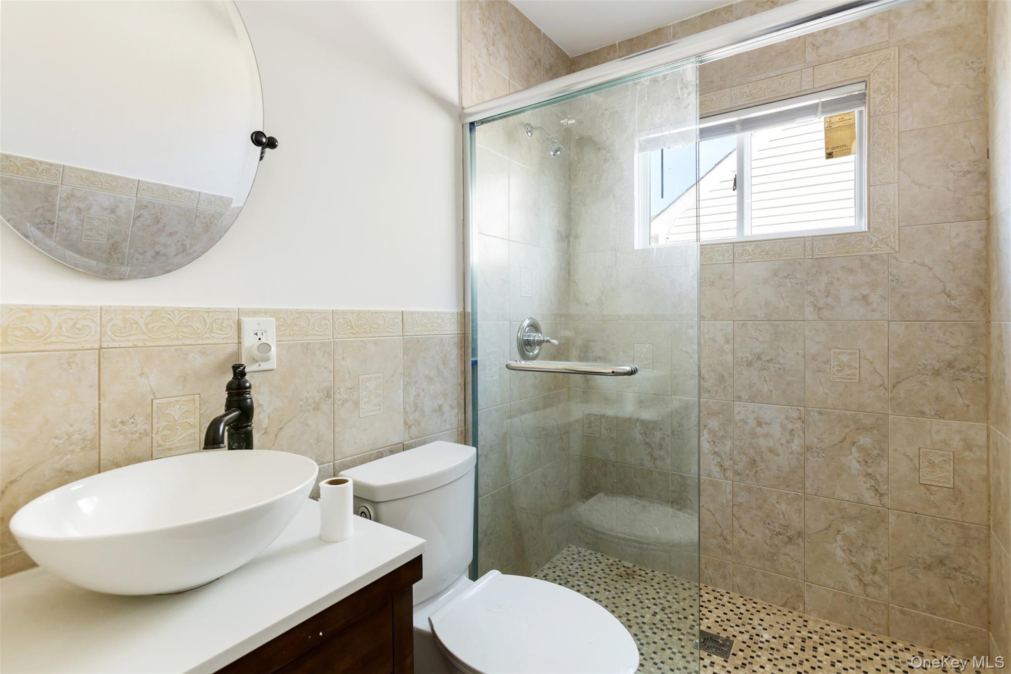 316 Maplegrove Avenue Property Photo 8