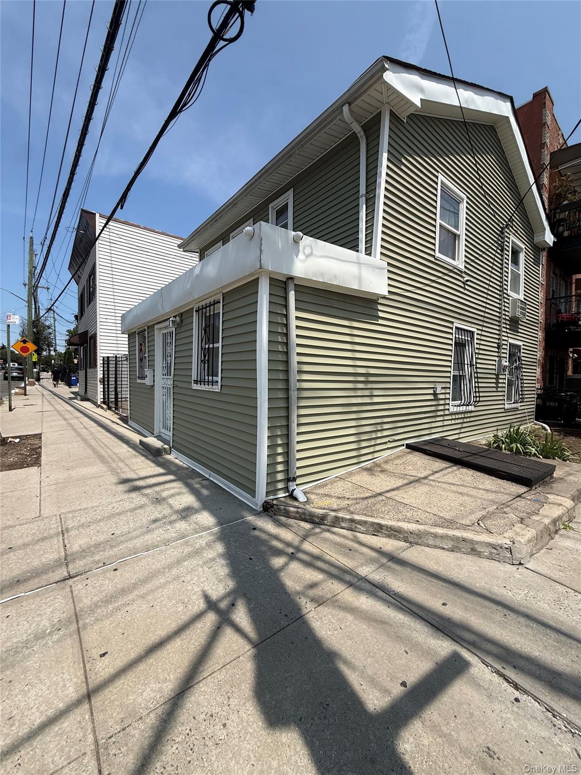 801 E 215th Street Property Photo 2