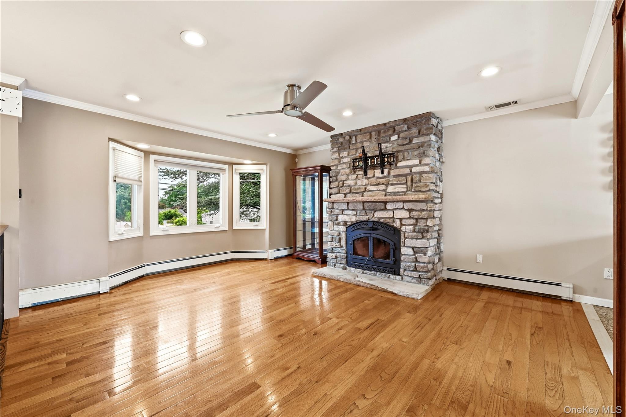 235 Eastwood Avenue Property Photo 7