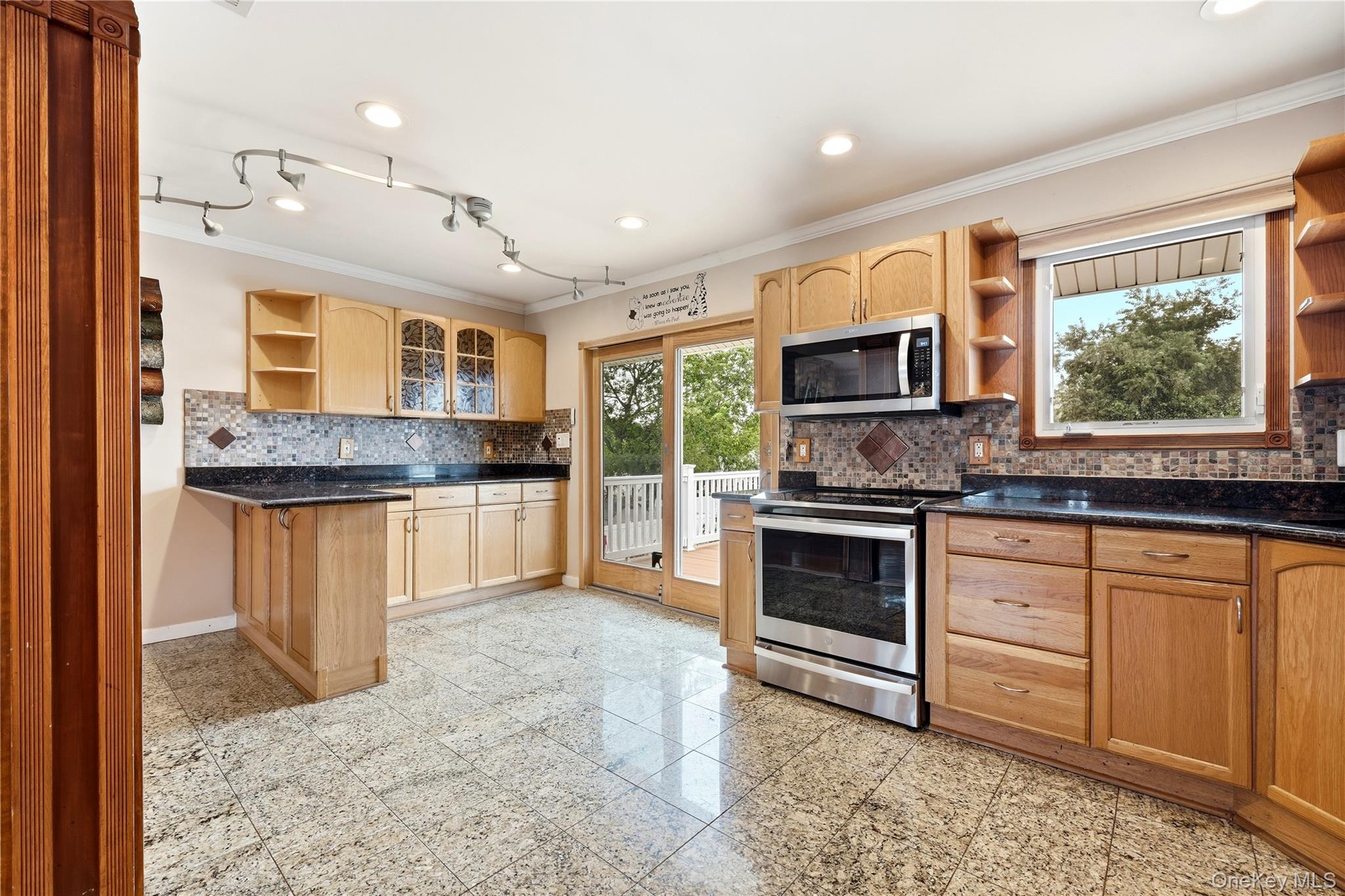 235 Eastwood Avenue Property Photo 11