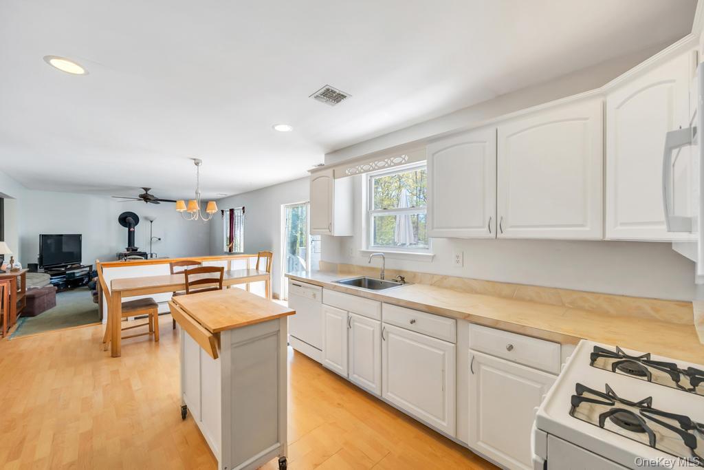 32 Prince Road Property Photo 11