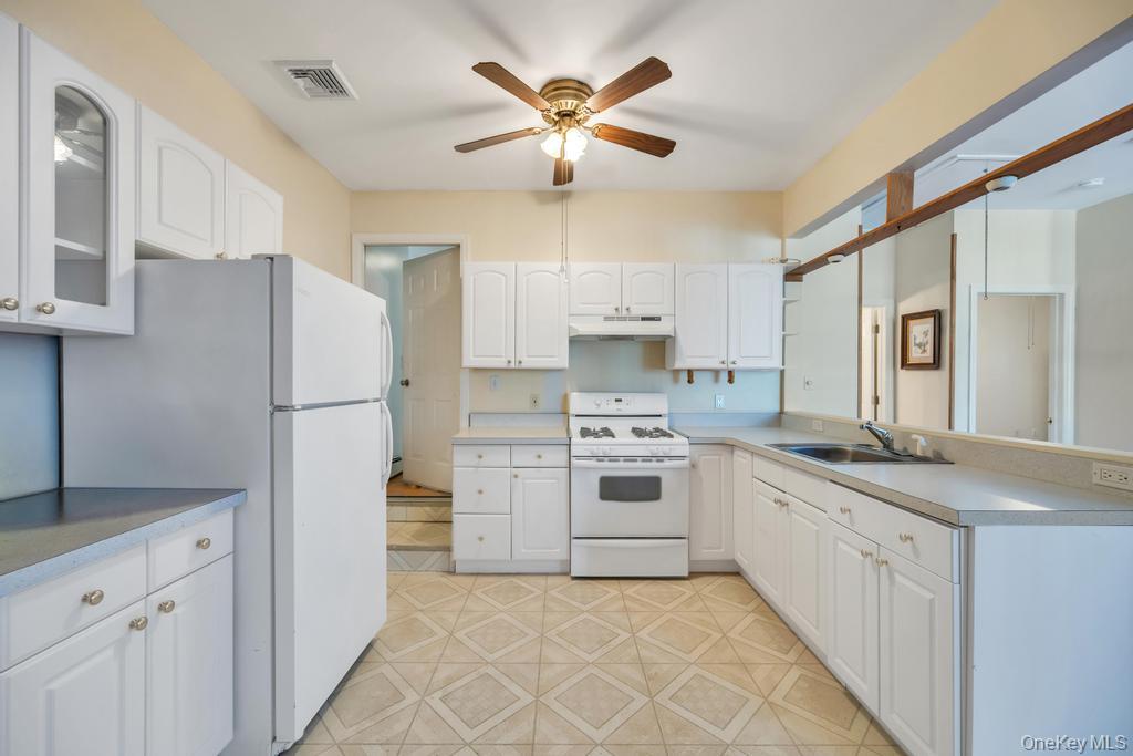 32 Prince Road Property Photo 12