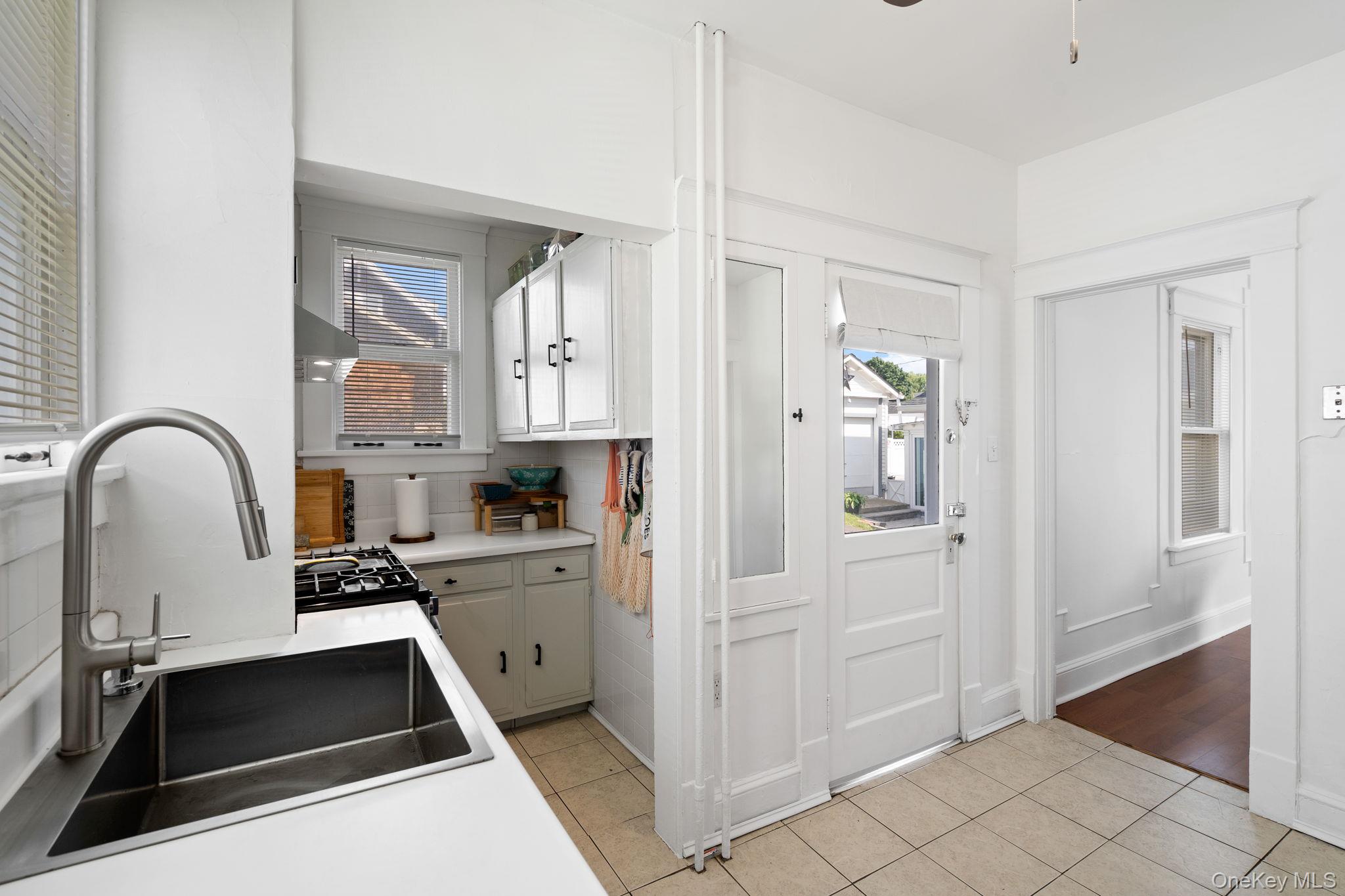 102 Prospect Street Property Photo 11