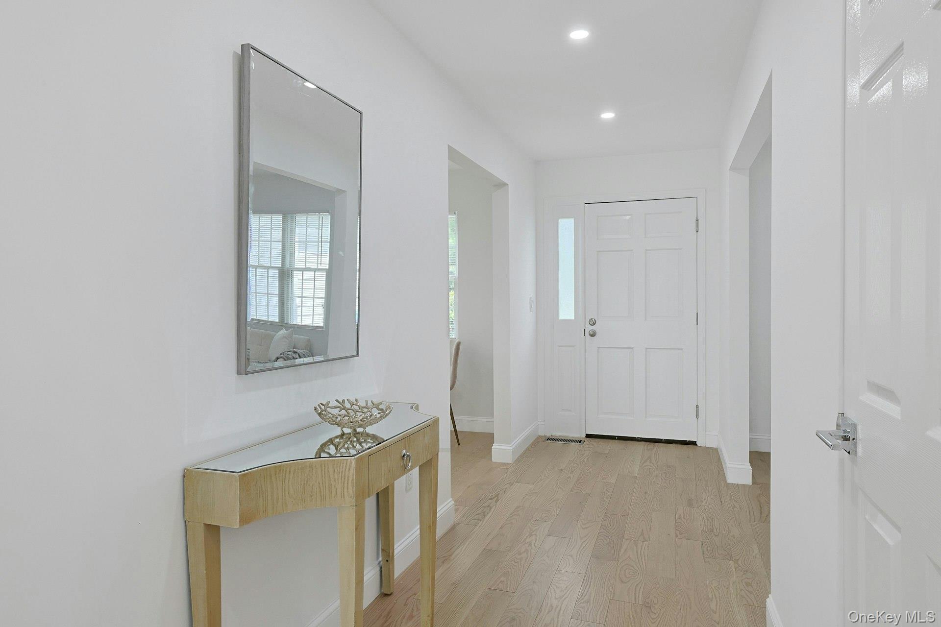 100 Brook Hills Circle 28b Property Photo 13