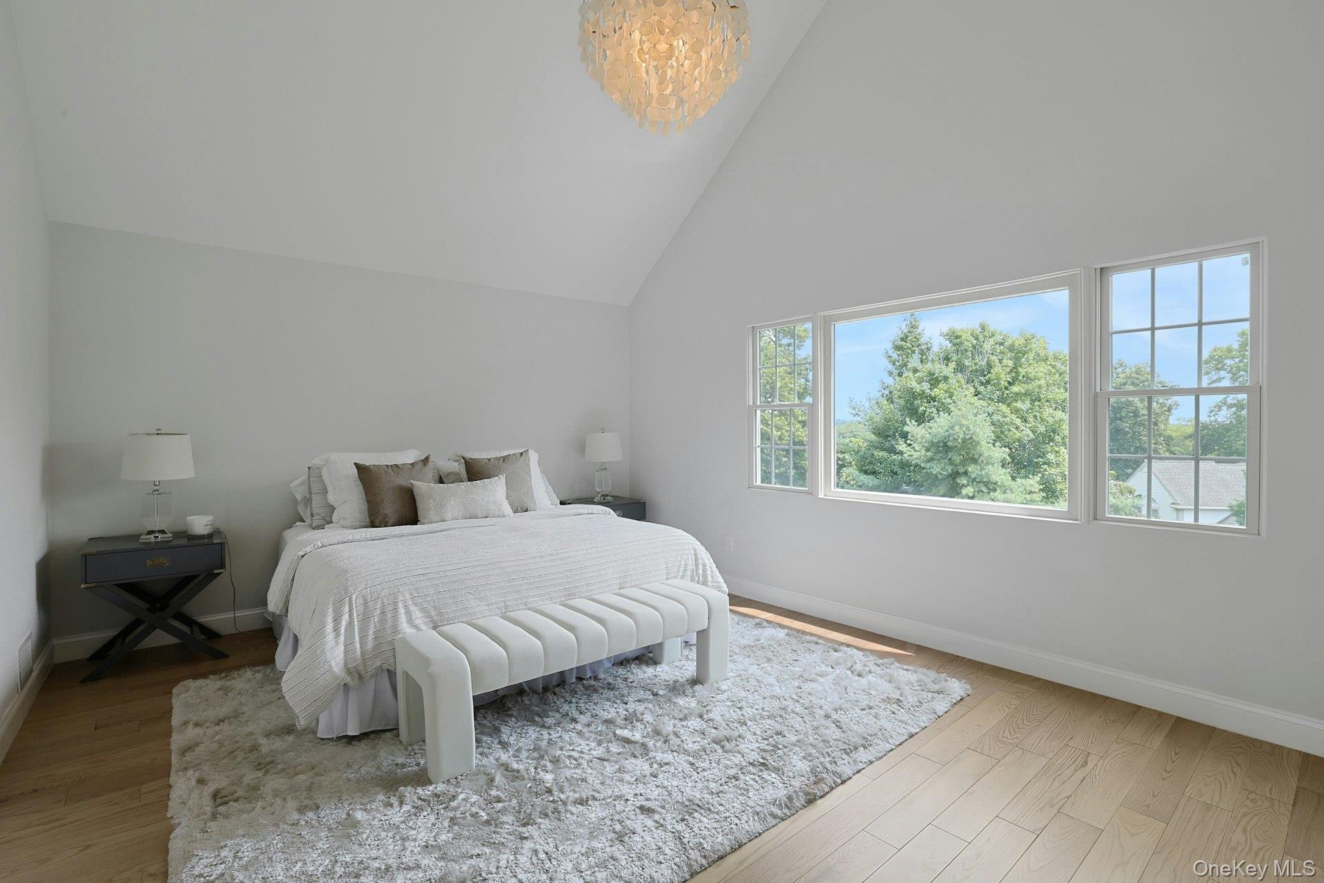 100 Brook Hills Circle 28b Property Photo 14
