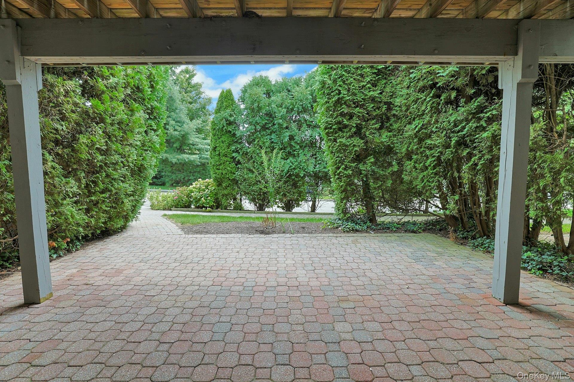 100 Brook Hills Circle 28b Property Photo 23