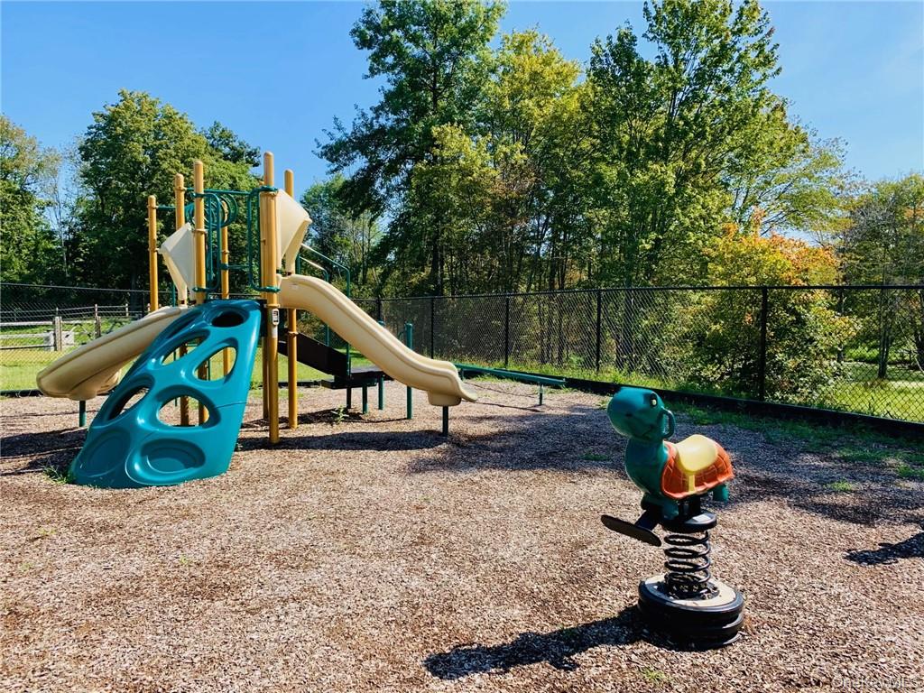 95 Meadow View Drive Property Photo 35