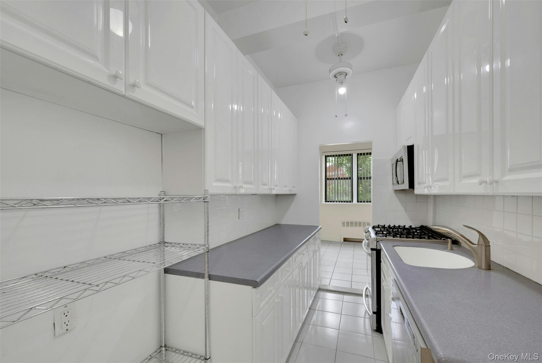 640 Pelham Road 1d Property Photo 12