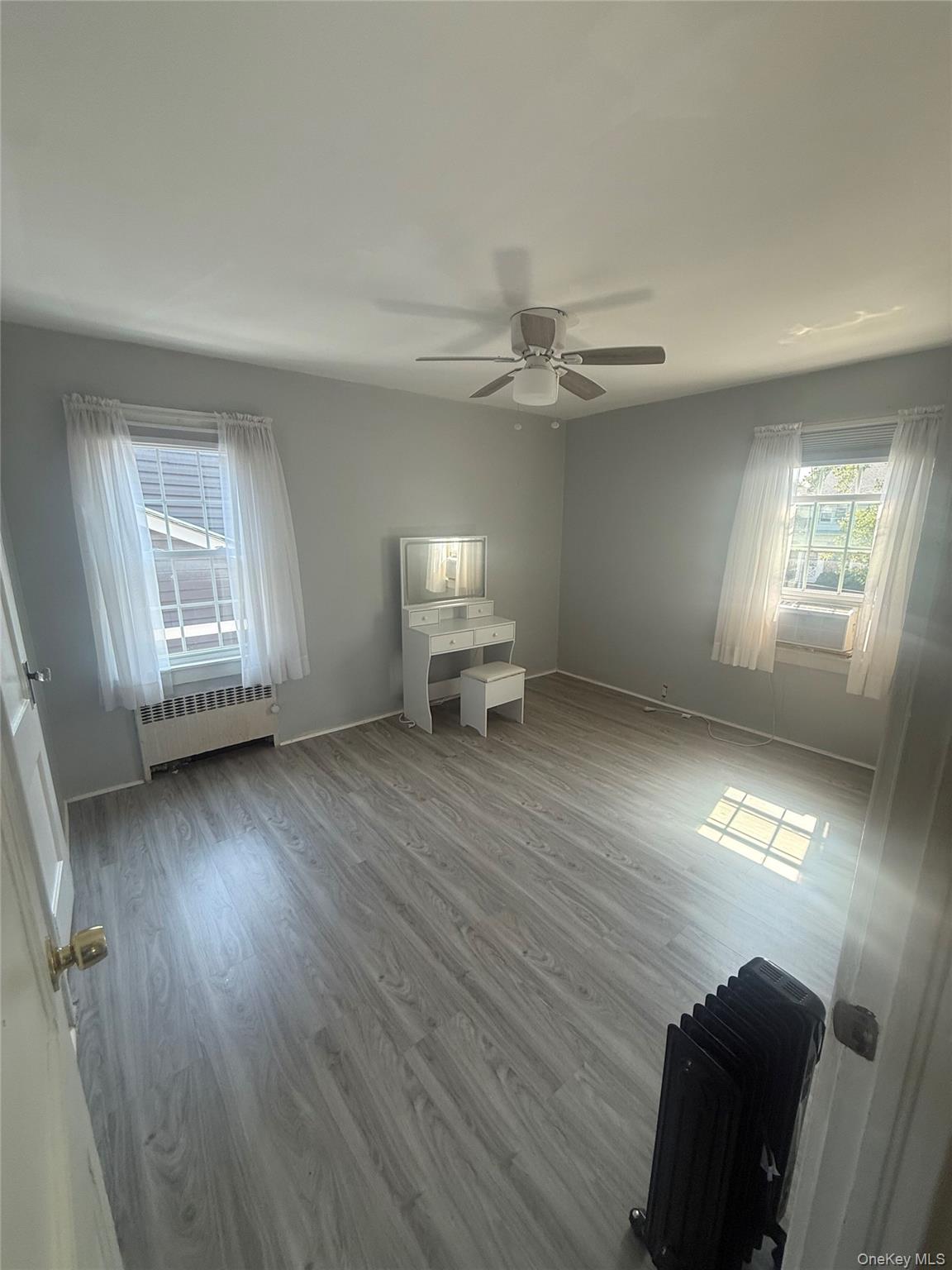 8474 Homelawn Street Property Photo 9