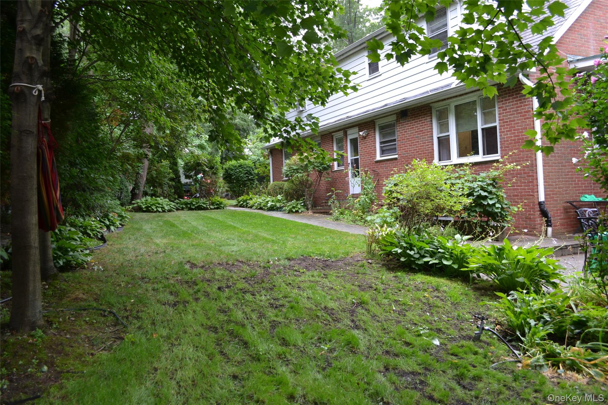 622 James Street Property Photo 5