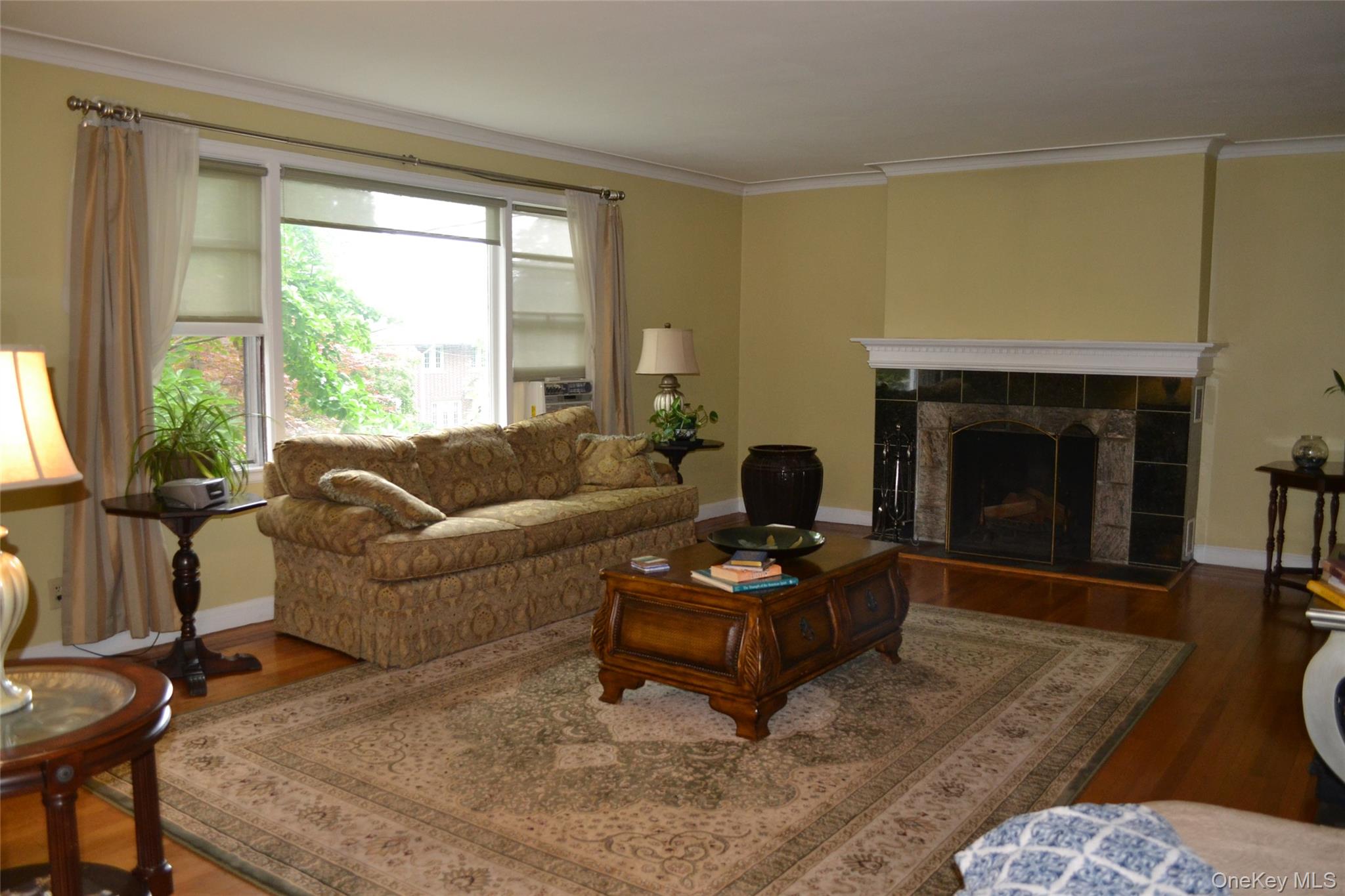 622 James Street Property Photo 7