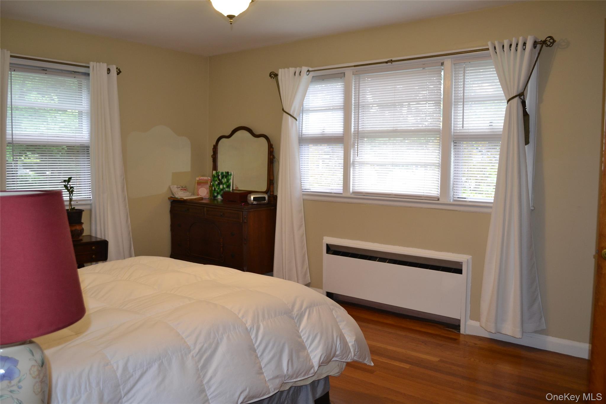 622 James Street Property Photo 14