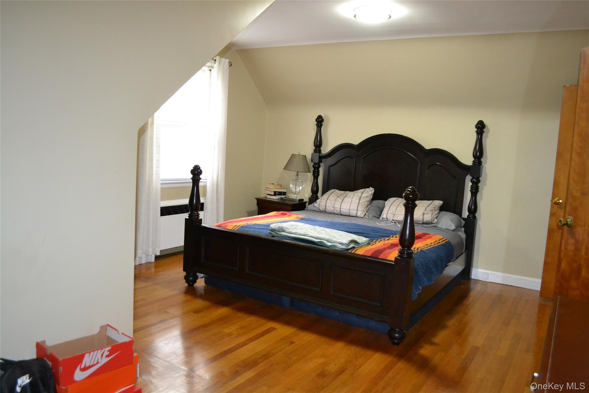 622 James Street Property Photo 21