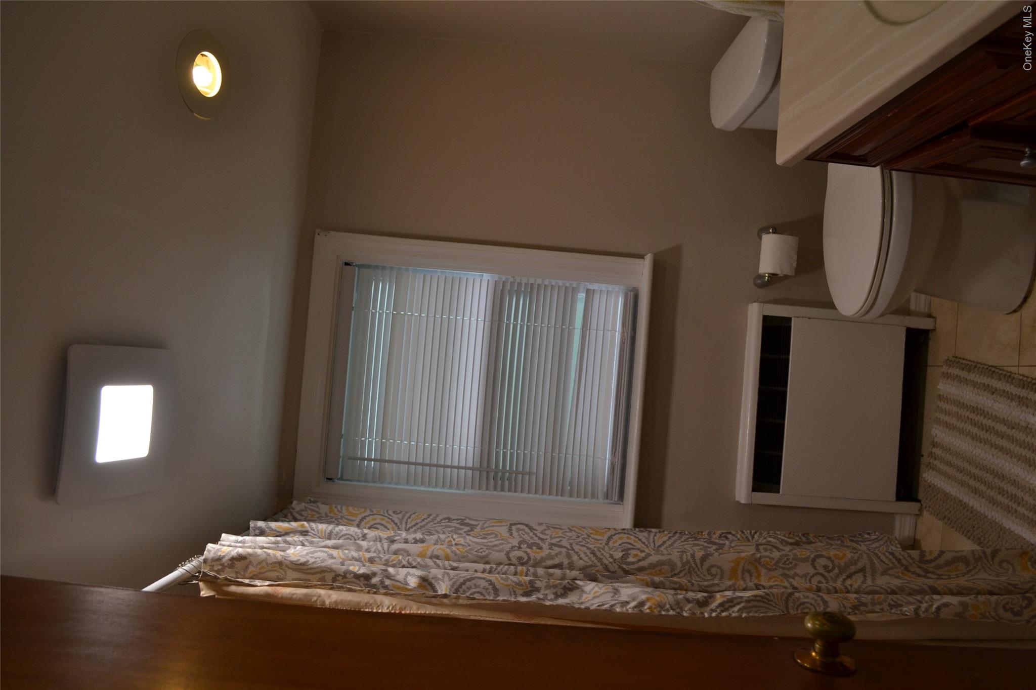 622 James Street Property Photo 22