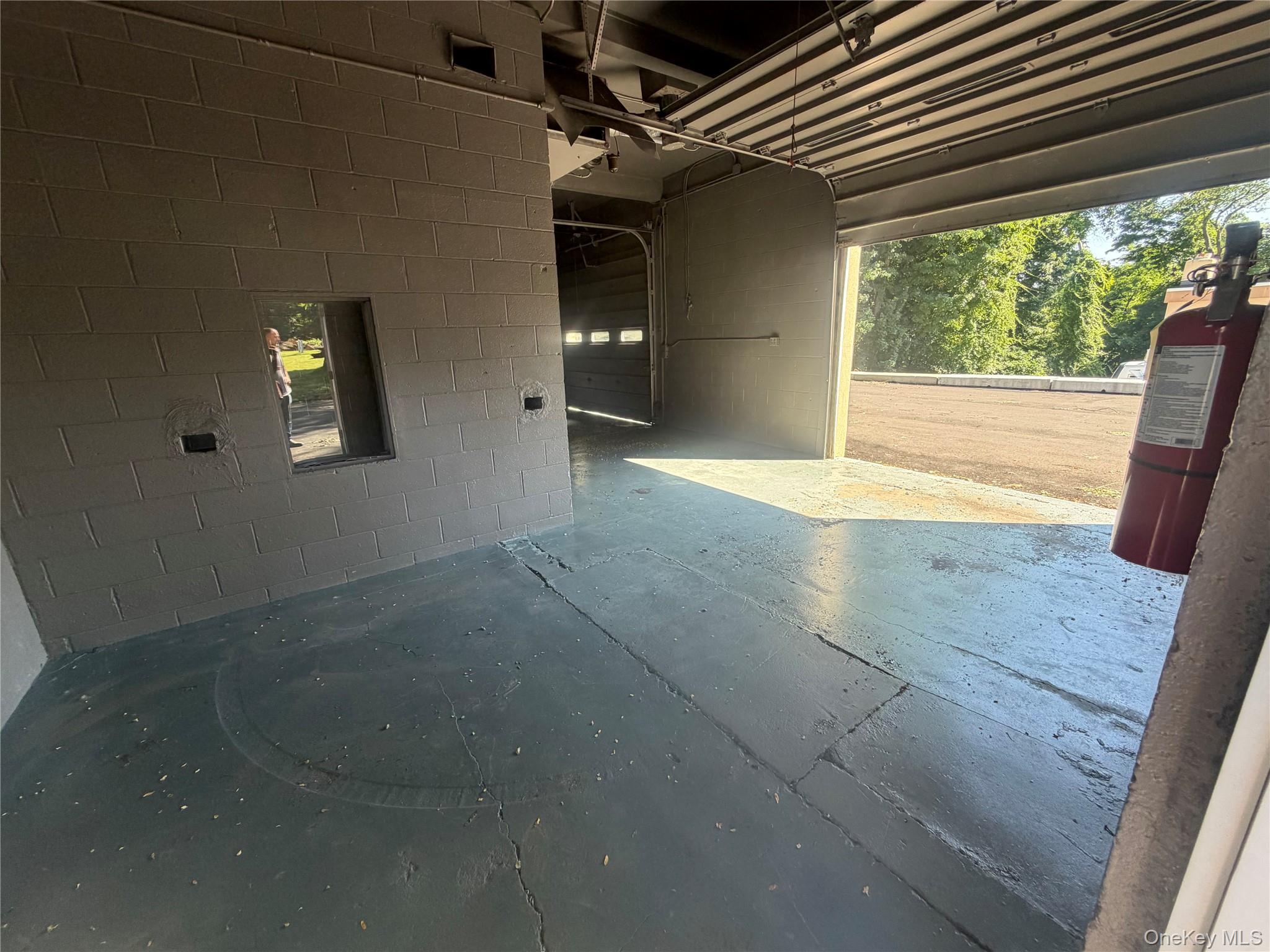 2022 Route 22 Back 2 Car Property Photo 3