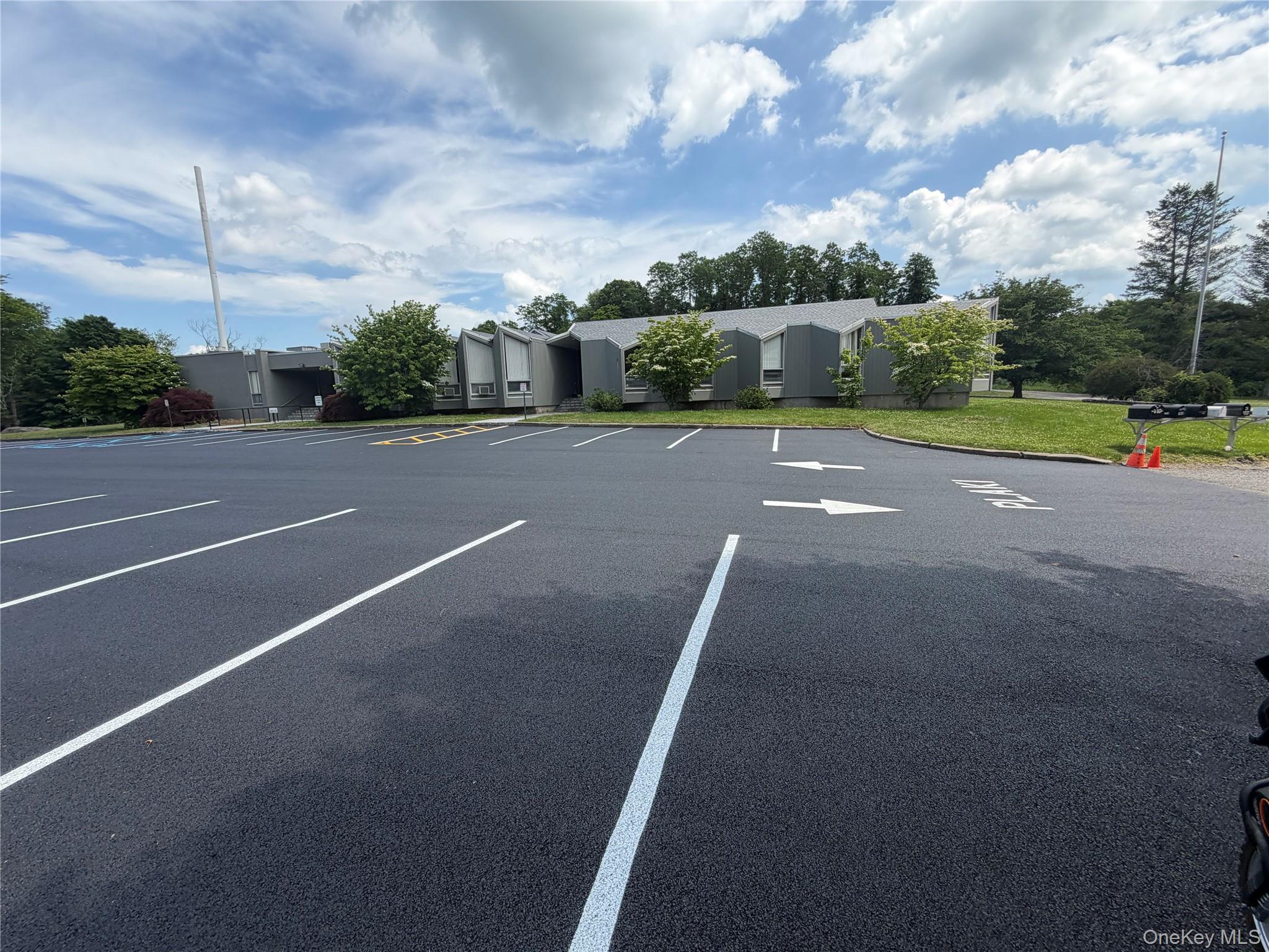 2022 Route 22 Back 2 Car Property Photo 7