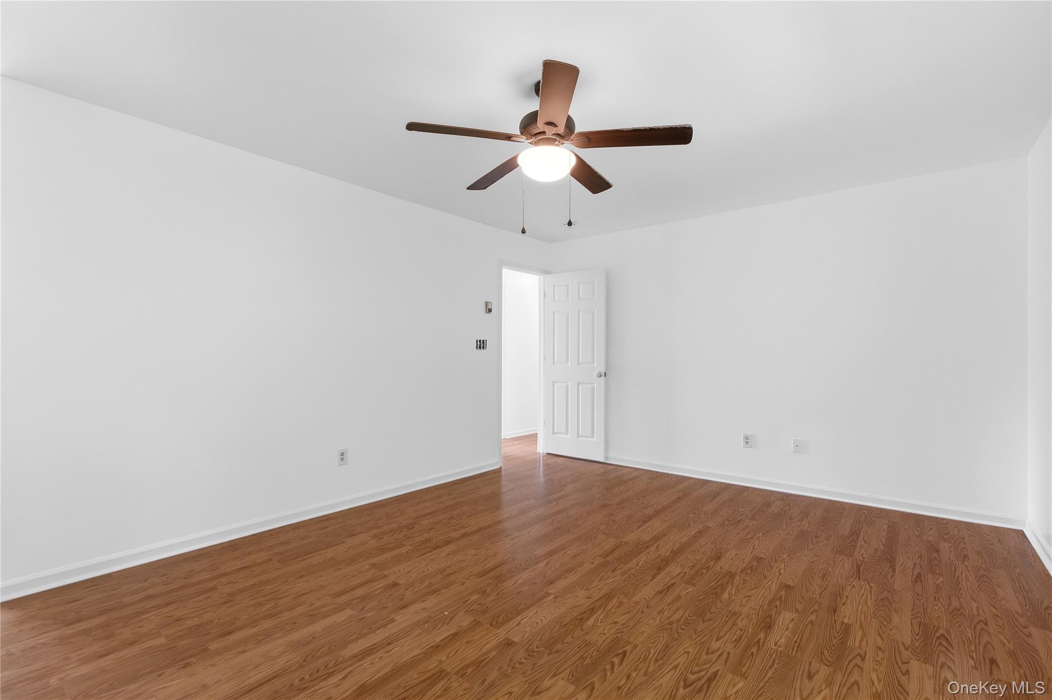 7 Van Keuren Avenue Property Photo 23