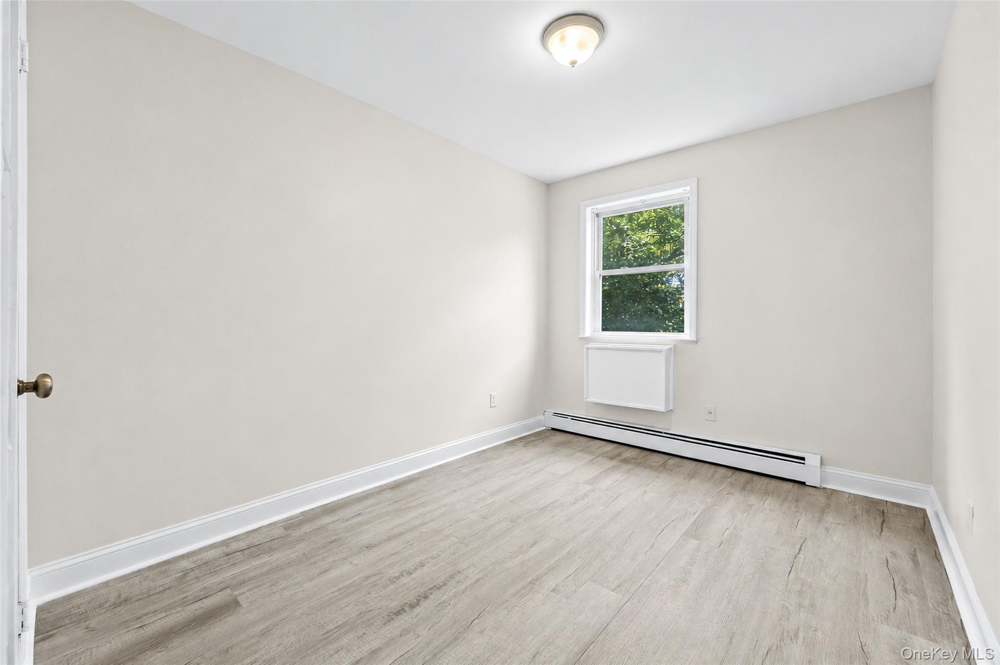 42-18 E 235 Street Property Photo 33