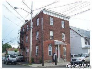 8 Franklin Avenue 1 Property Photo 1