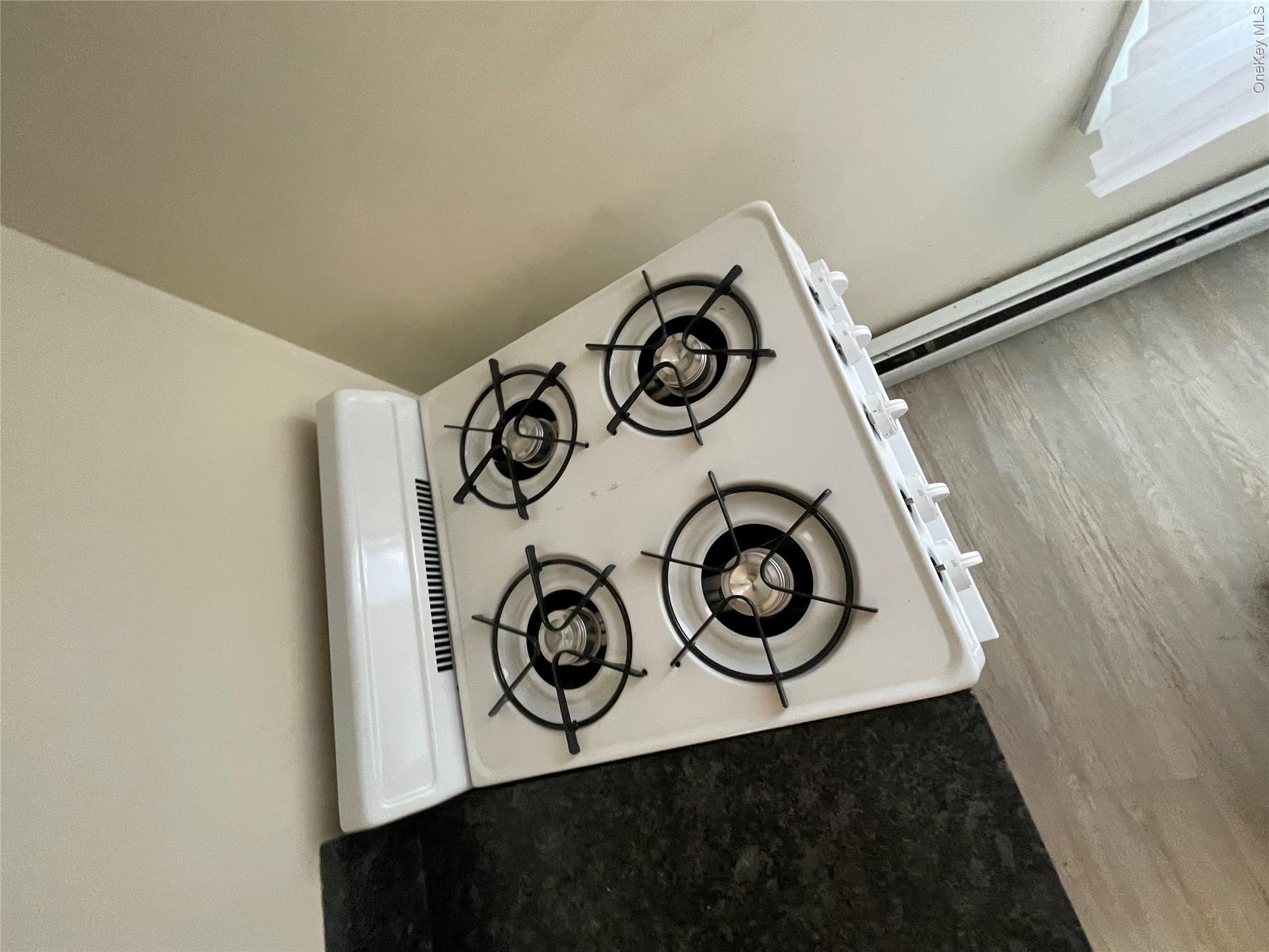 8 Franklin Avenue 1 Property Photo 15