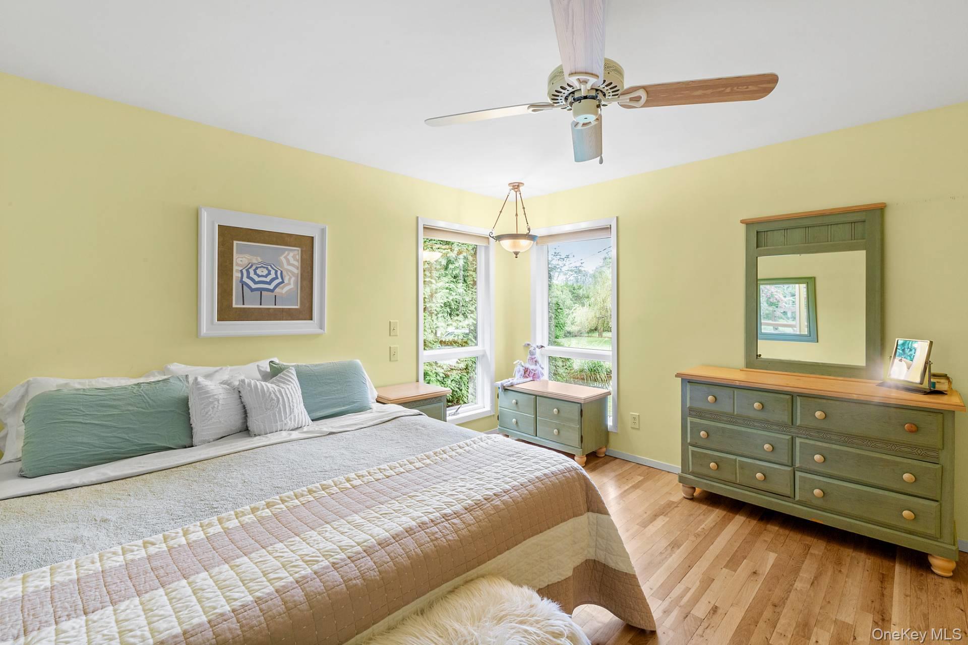 14 Hoover Court Property Photo 6