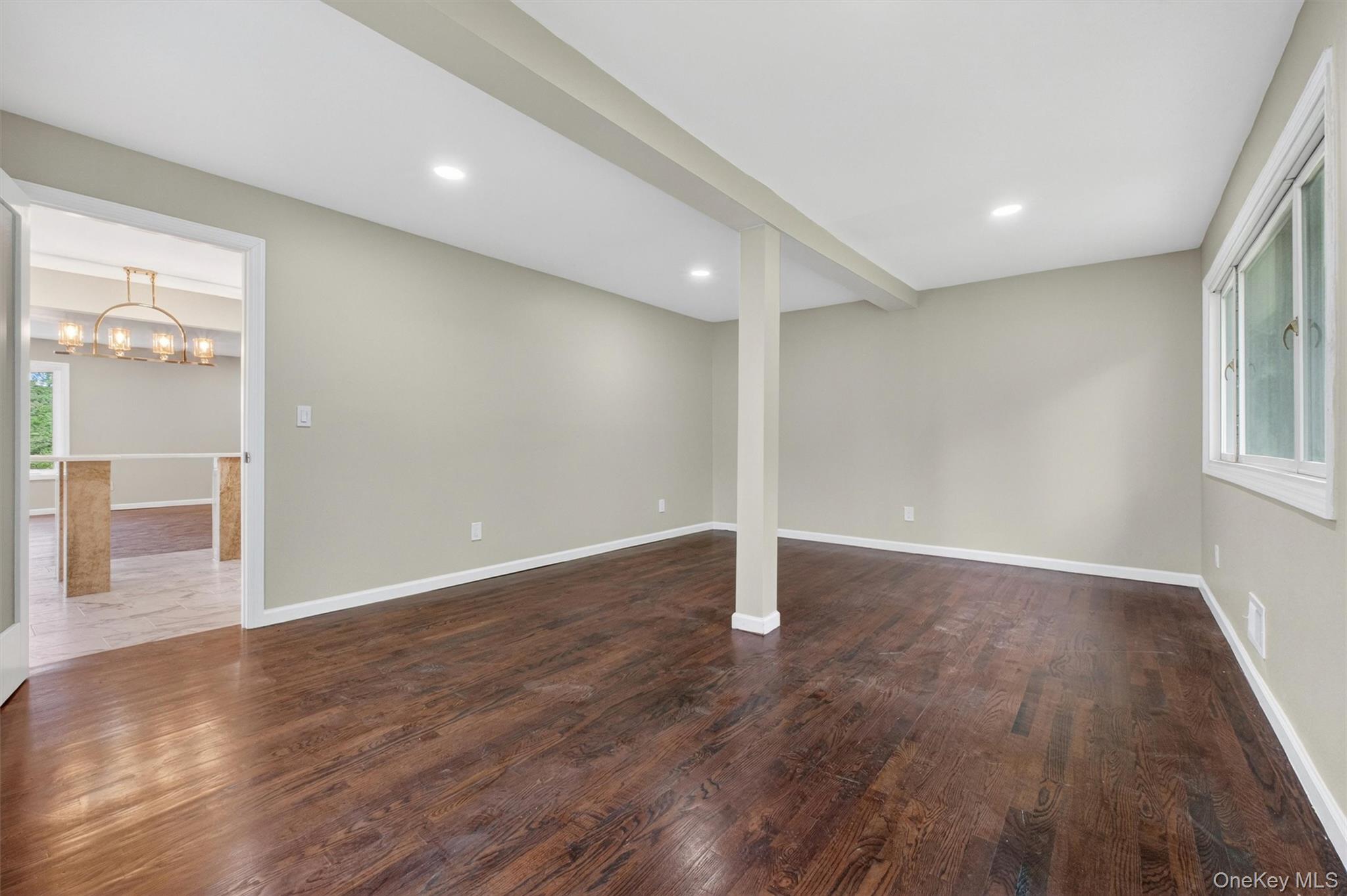 80 N Cross Road Property Photo 19