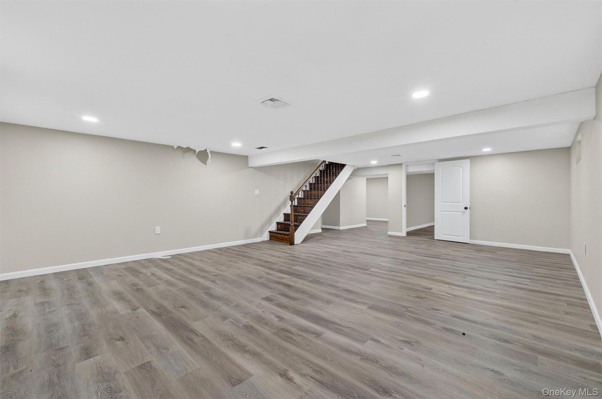 80 N Cross Road Property Photo 32