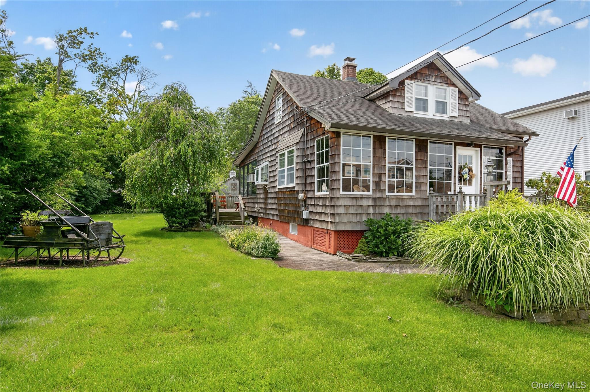42 Cedar Street Property Photo 3