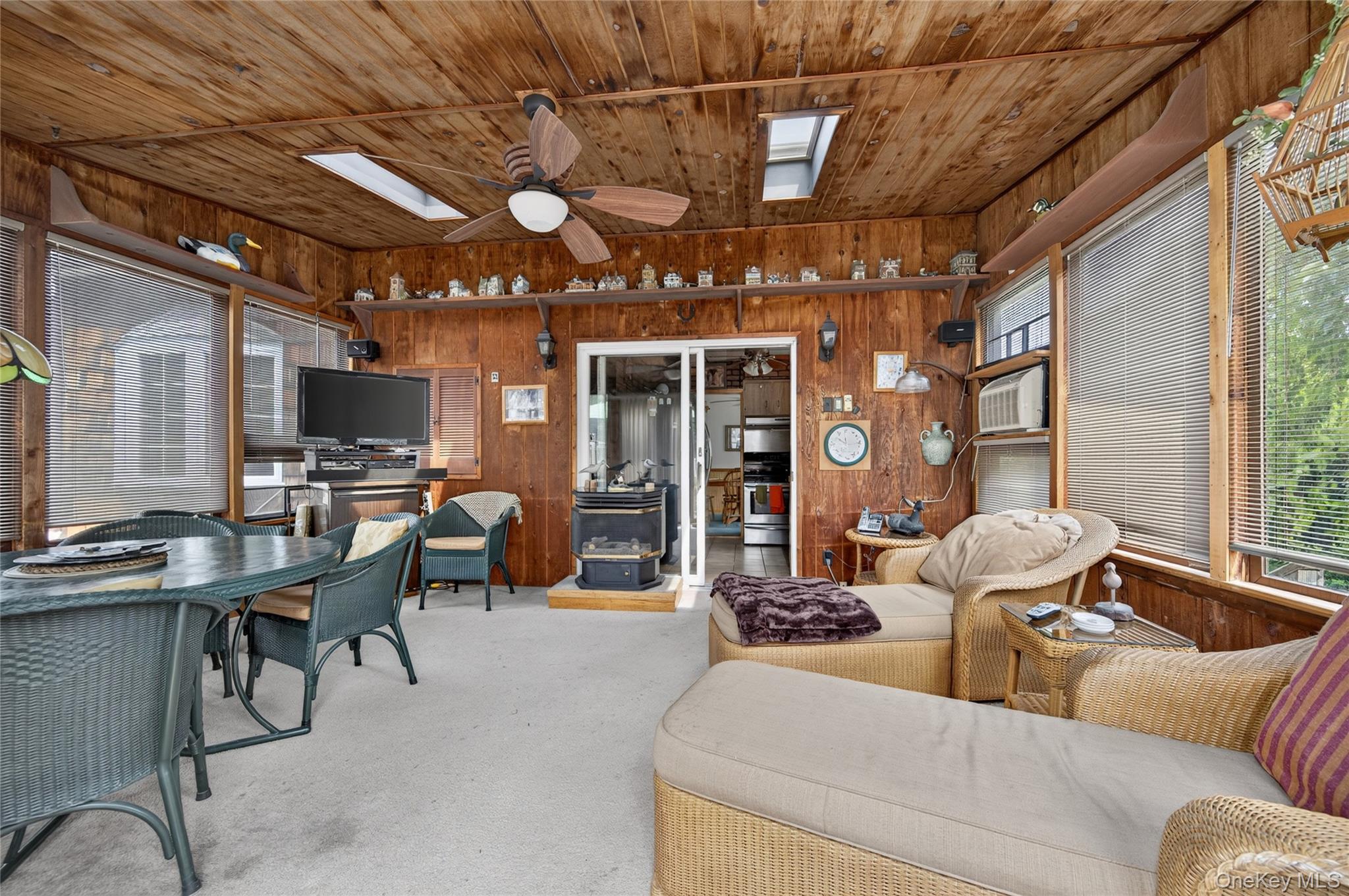 42 Cedar Street Property Photo 20