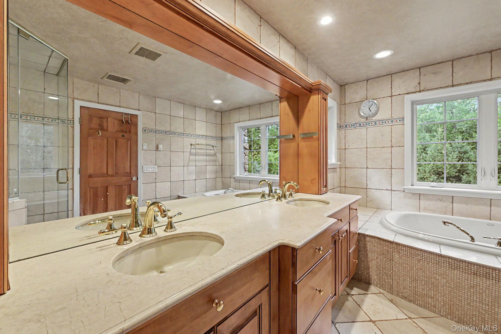 1800 Saw Mill River Road Property Photo 35