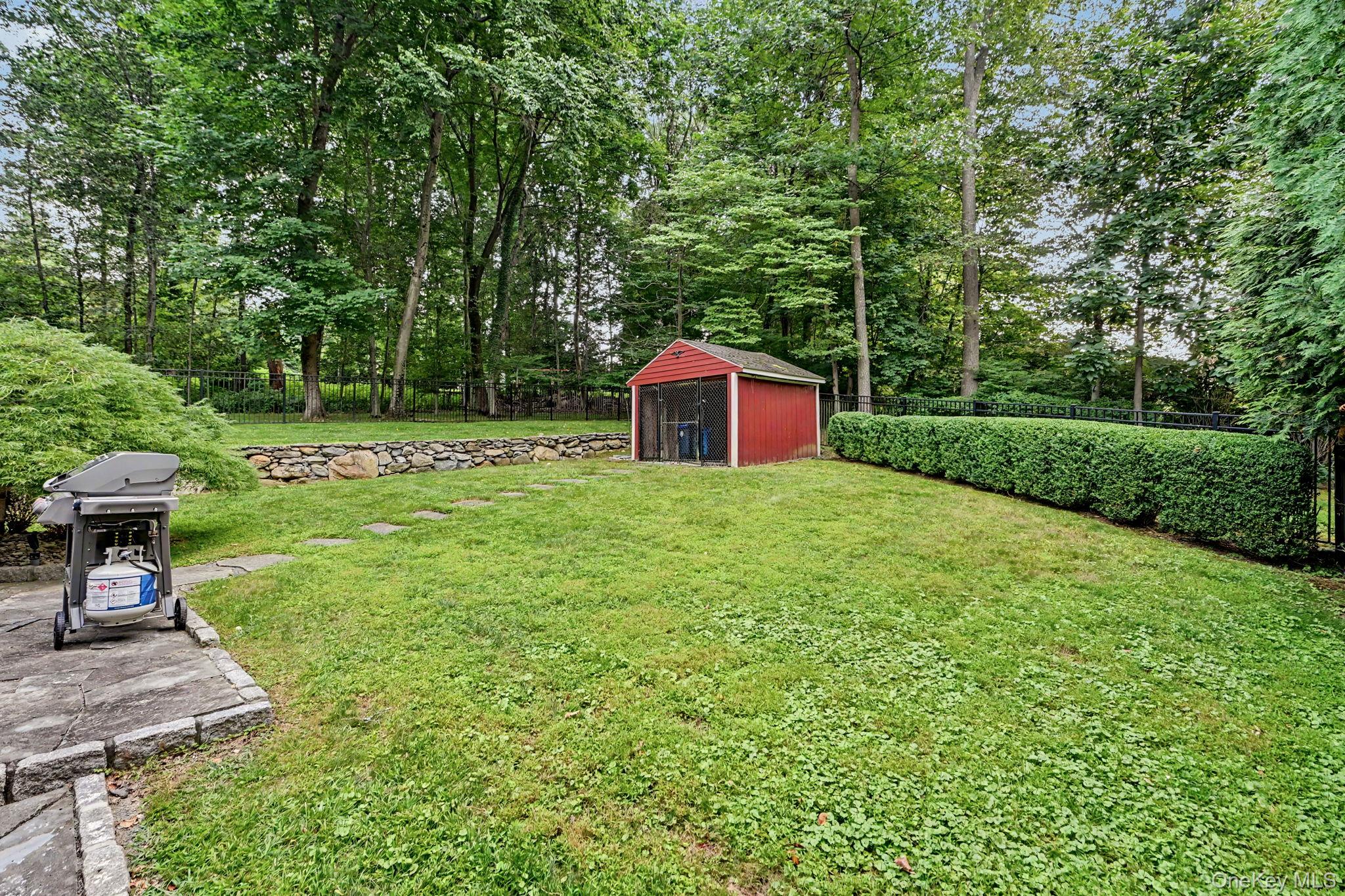 1800 Saw Mill River Road Property Photo 40