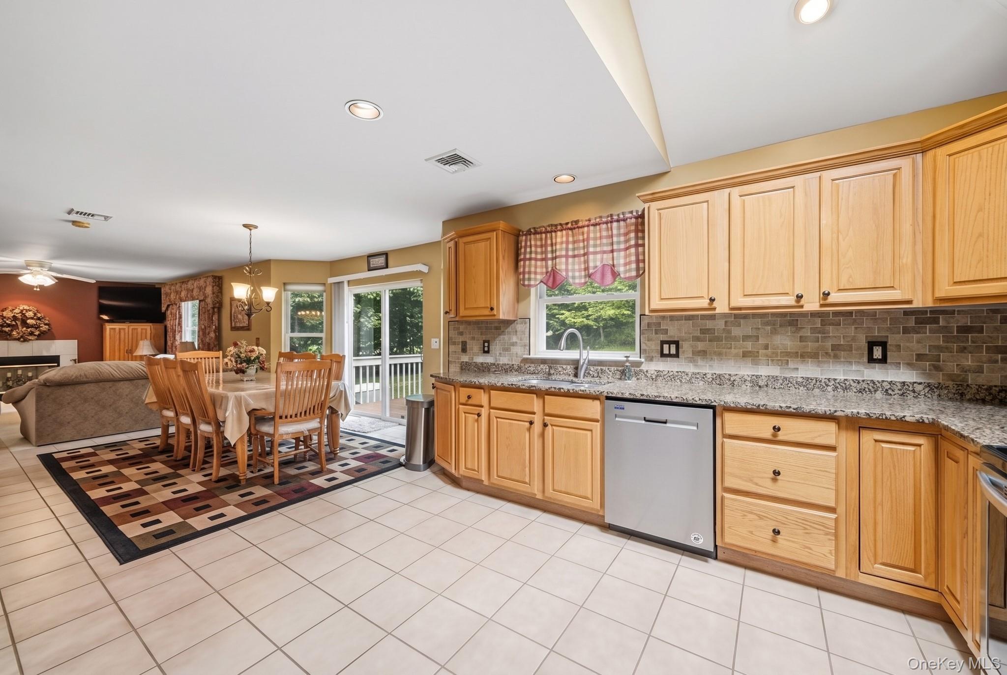 17 Terry Road Property Photo 45